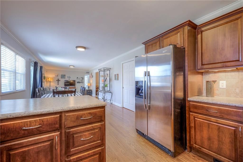11619 Campbell Street — photo 13