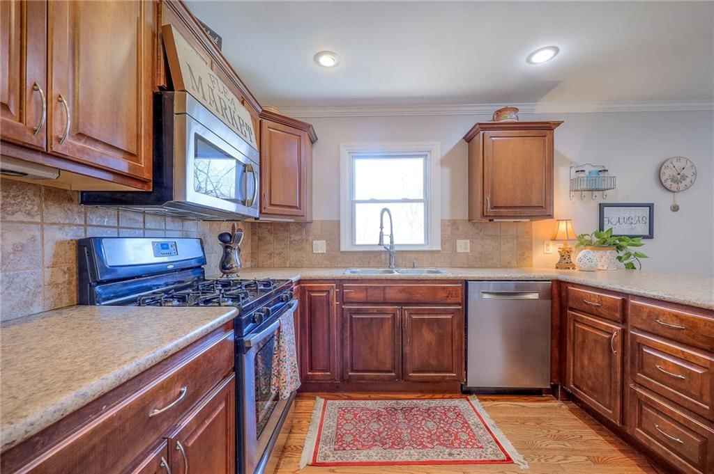11619 Campbell Street — photo 15