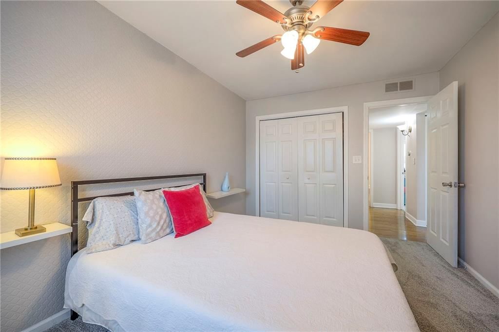 11619 Campbell Street — photo 23