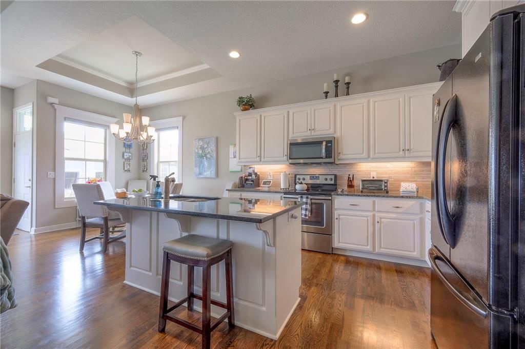 21830 W 119th Terrace — photo 11