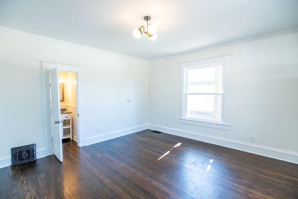 1005 S Main Street — photo 8
