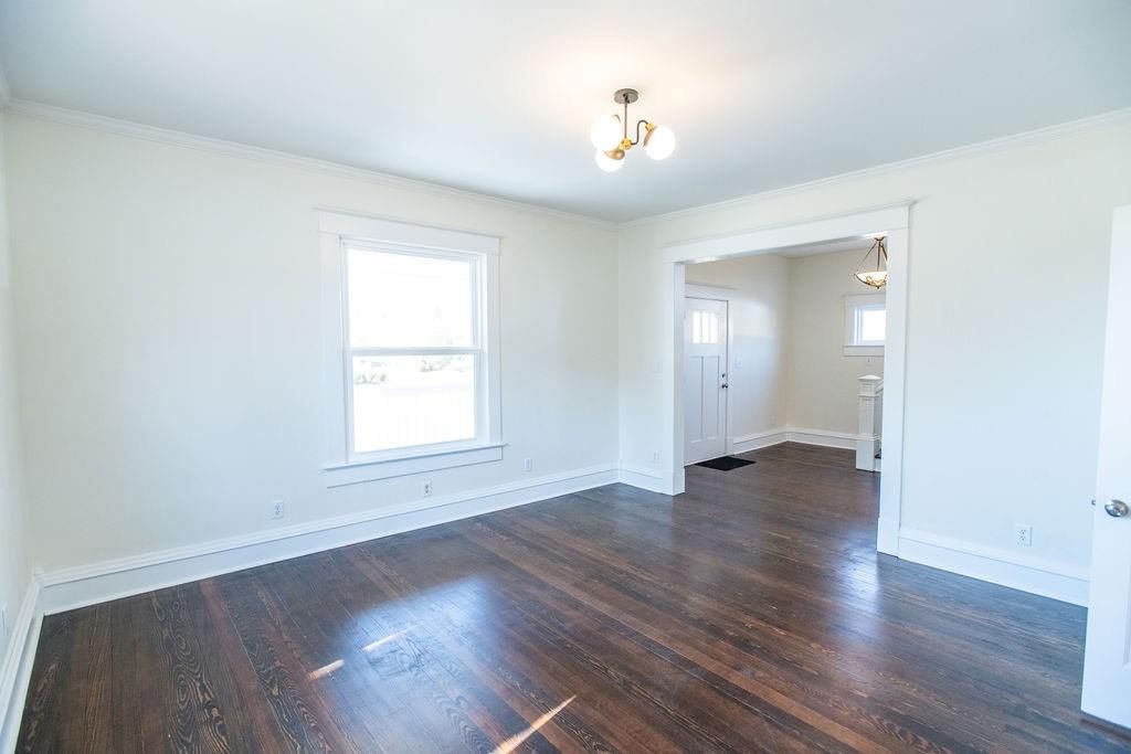 1005 S Main Street — photo 9