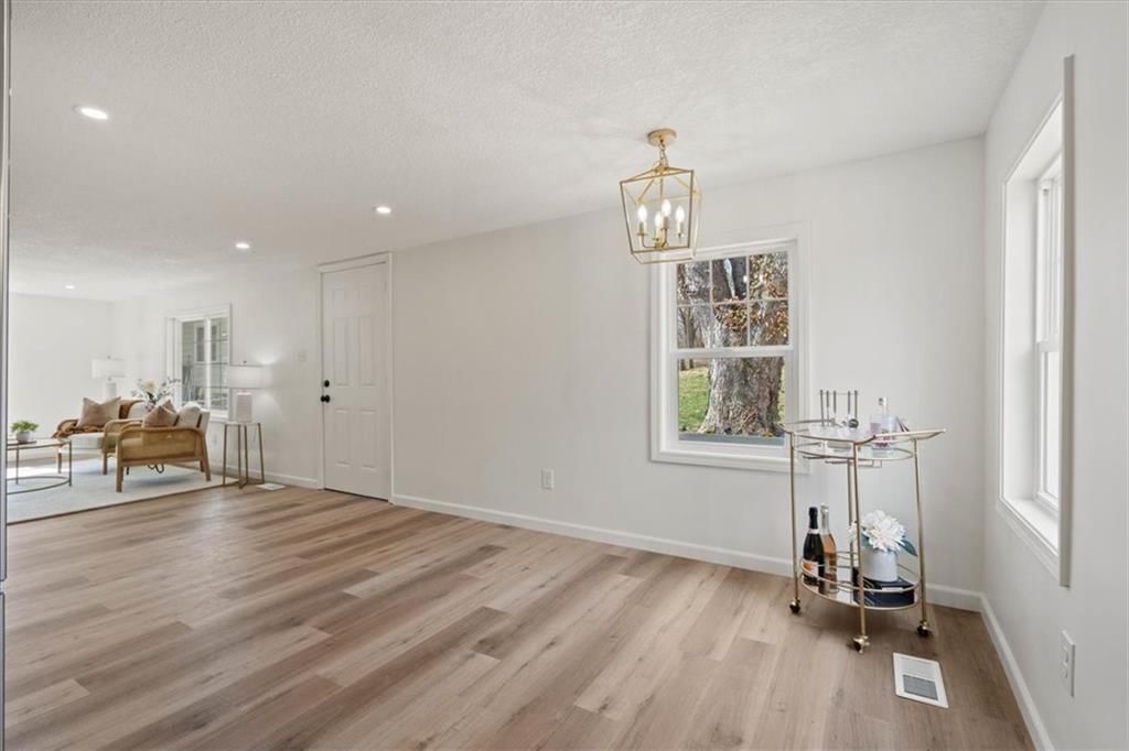 905 N 61st Street — photo 15