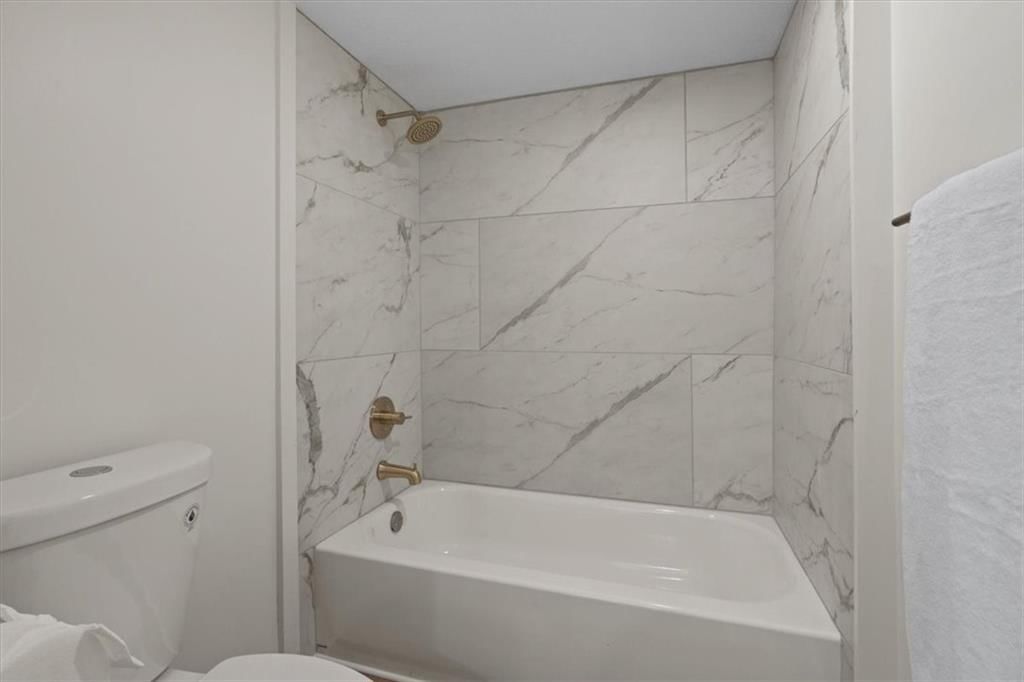 905 N 61st Street — photo 28
