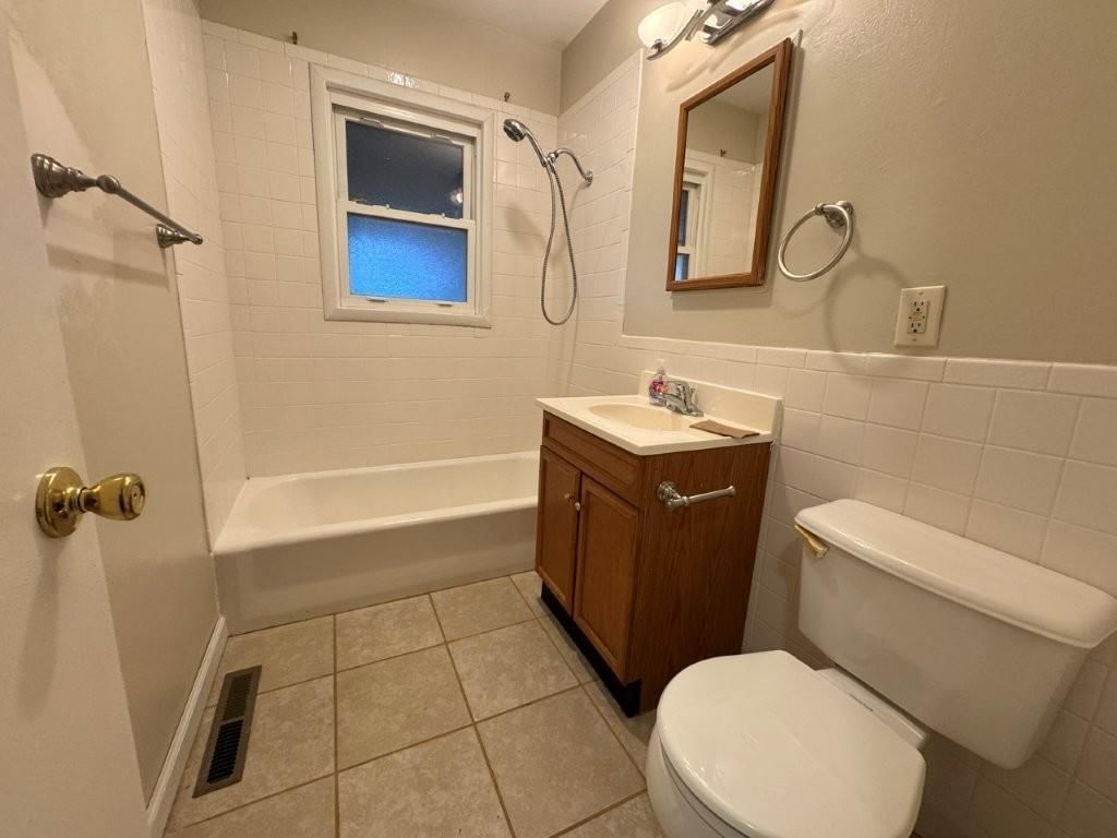 106 N Peck Drive — photo 23