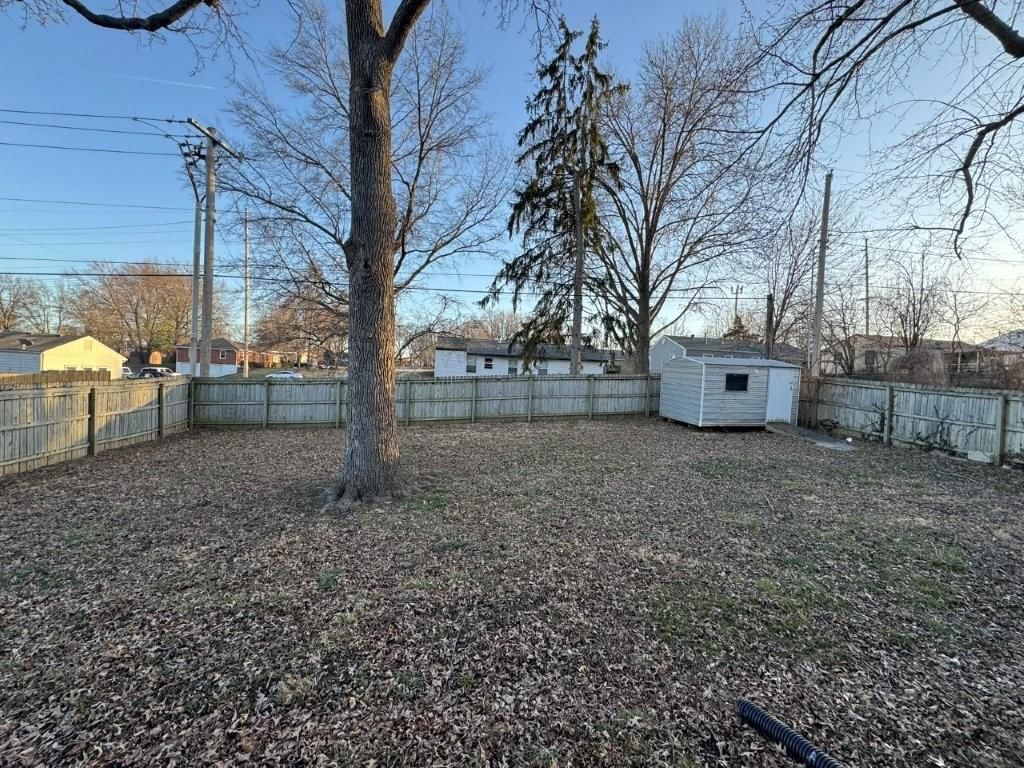 106 N Peck Drive — photo 6