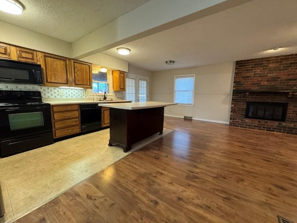106 N Peck Drive — photo 7