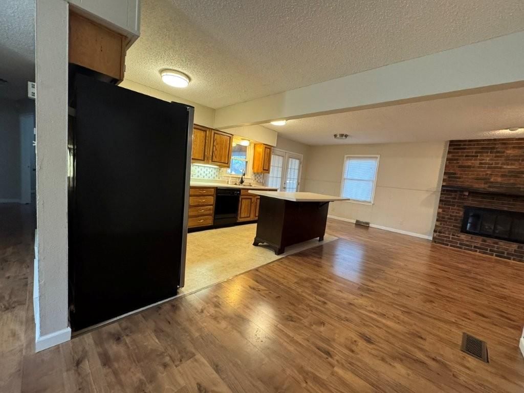 106 N Peck Drive — photo 10