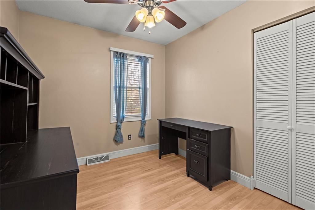 1208 NW Somerset Court — photo 13