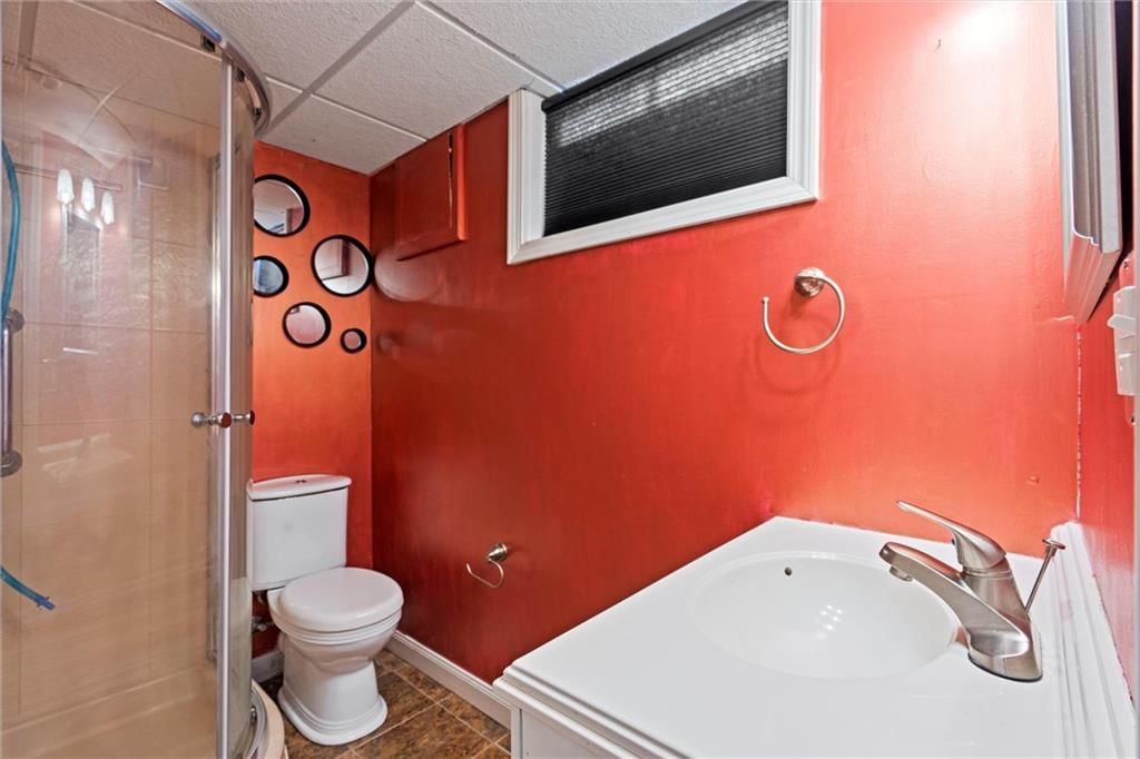 1208 NW Somerset Court — photo 18