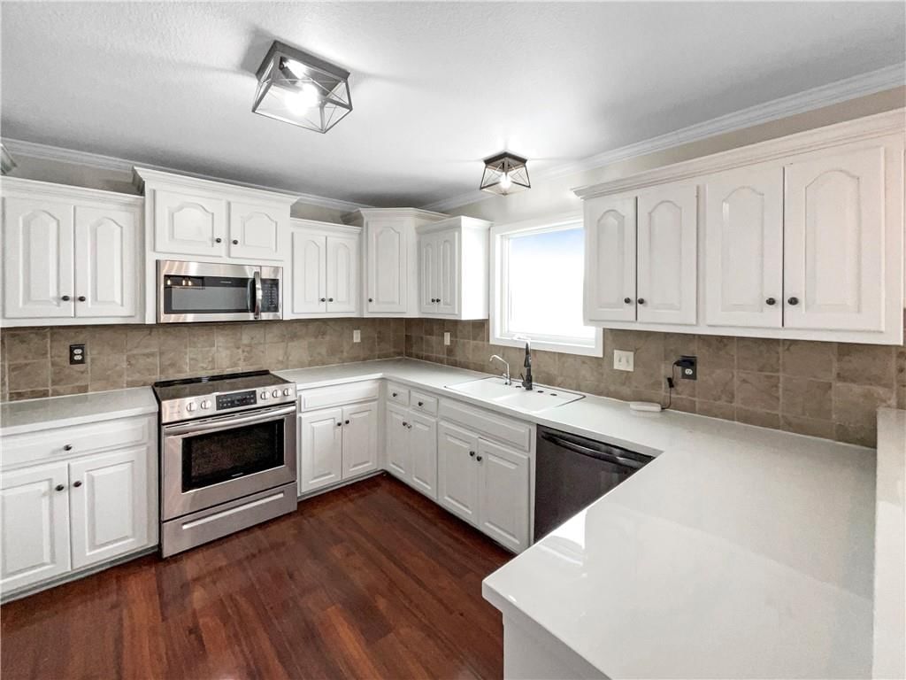 14615 Green Castle Street — photo 14