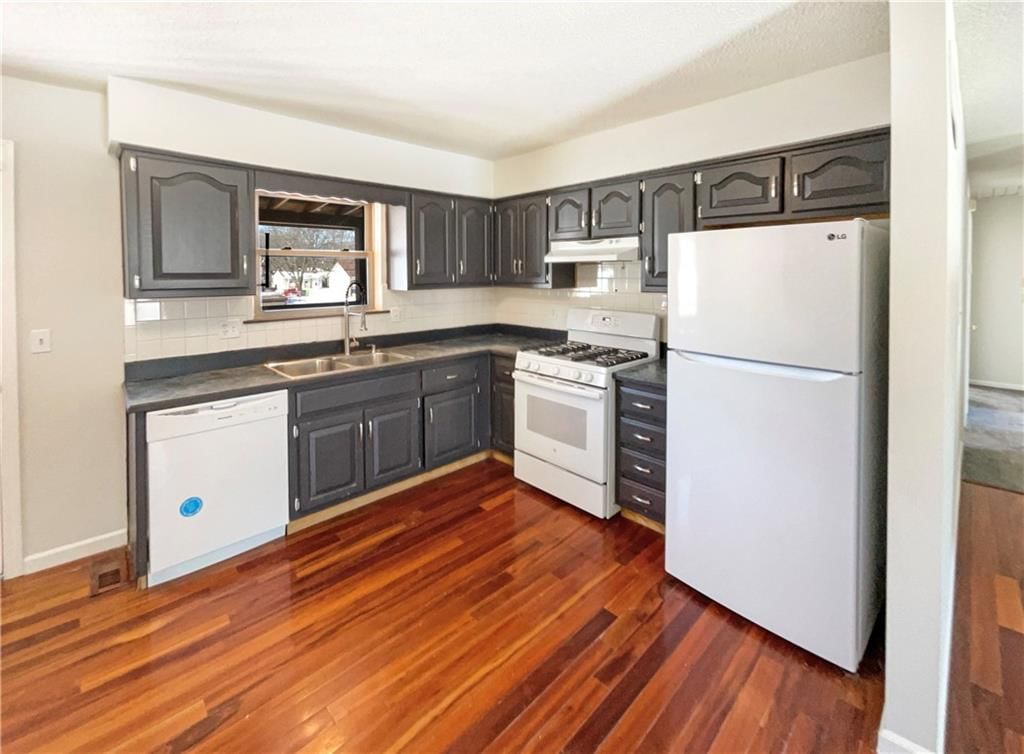 17508 S Benton Drive — photo 6