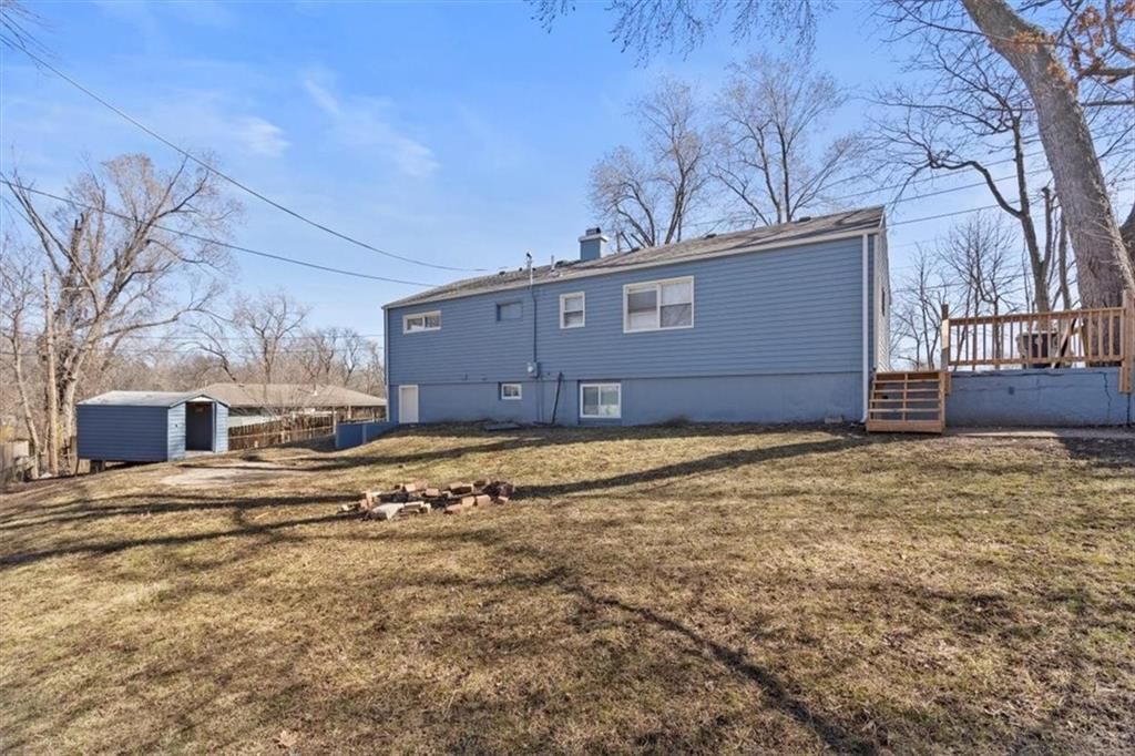 8724 Longview Court — photo 25