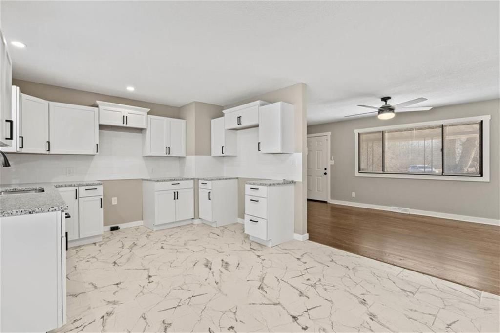 8724 Longview Court — photo 8