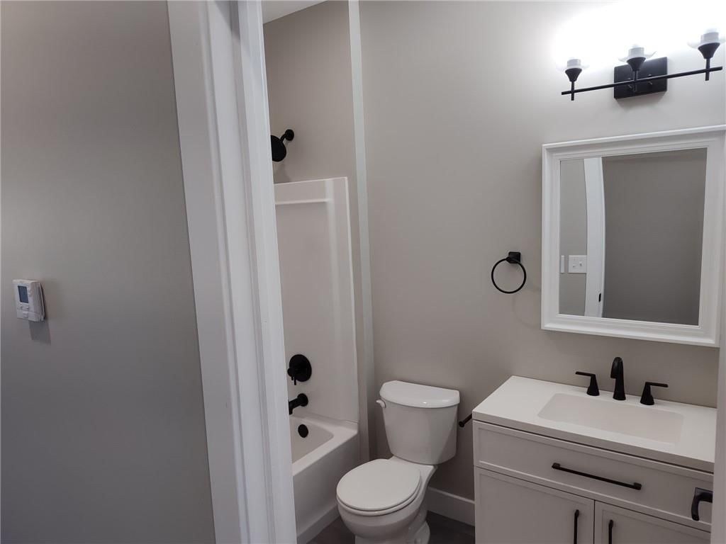 707 Hill Street — photo 17