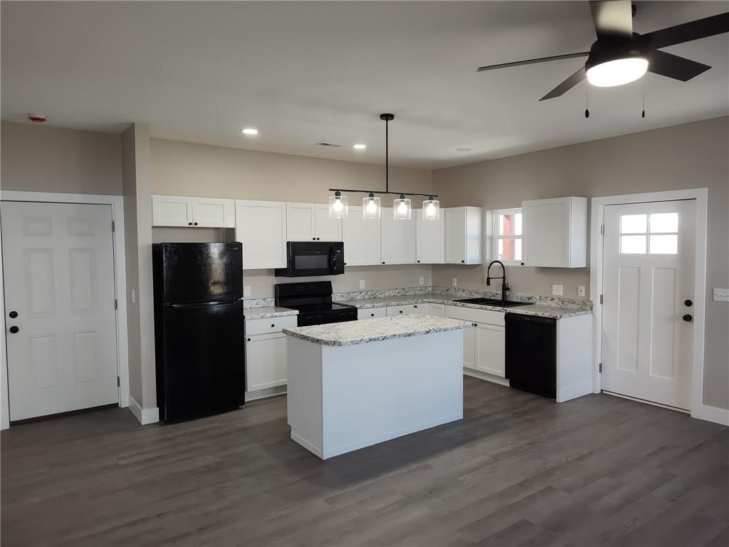 707 Hill Street — photo 4