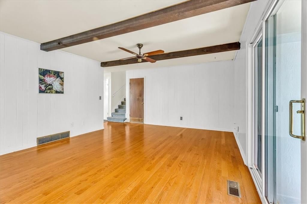 9722 Woodland Lane — photo 11