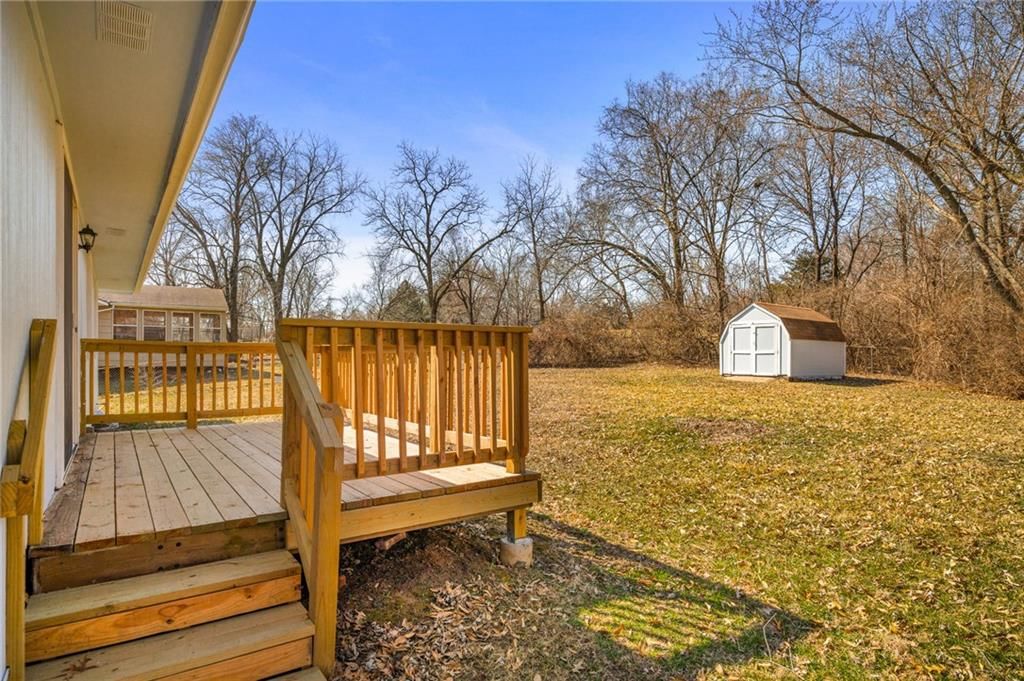 7106 N Highland Avenue — photo 27