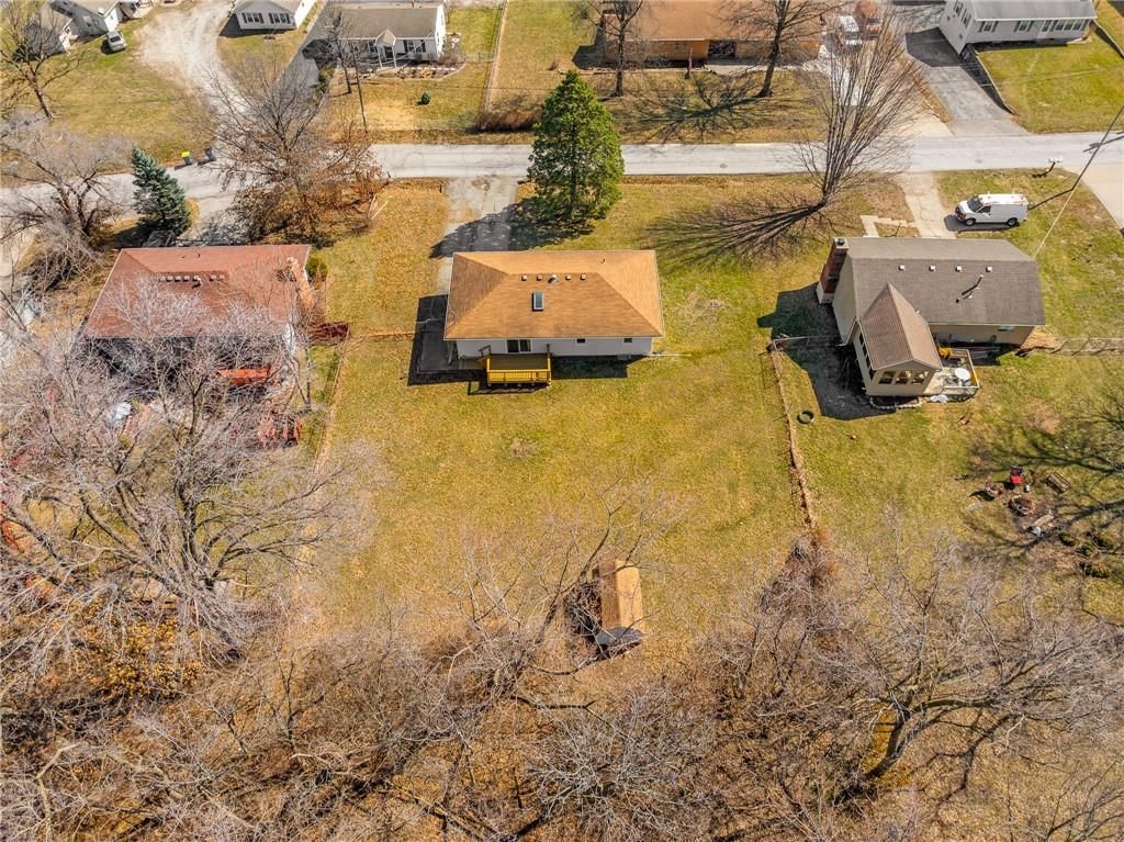 7106 N Highland Avenue — photo 33