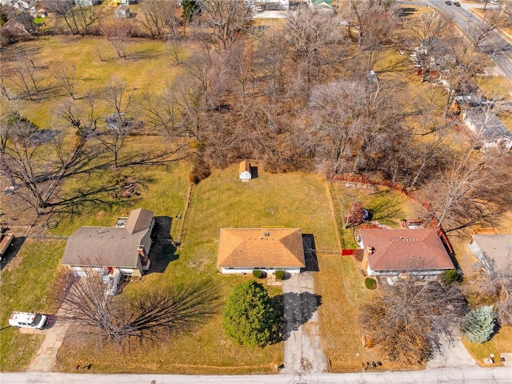 7106 N Highland Avenue — photo 35