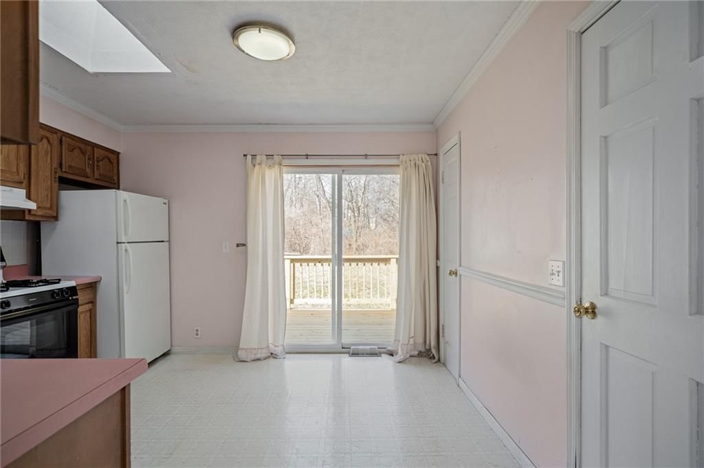 7106 N Highland Avenue — photo 10