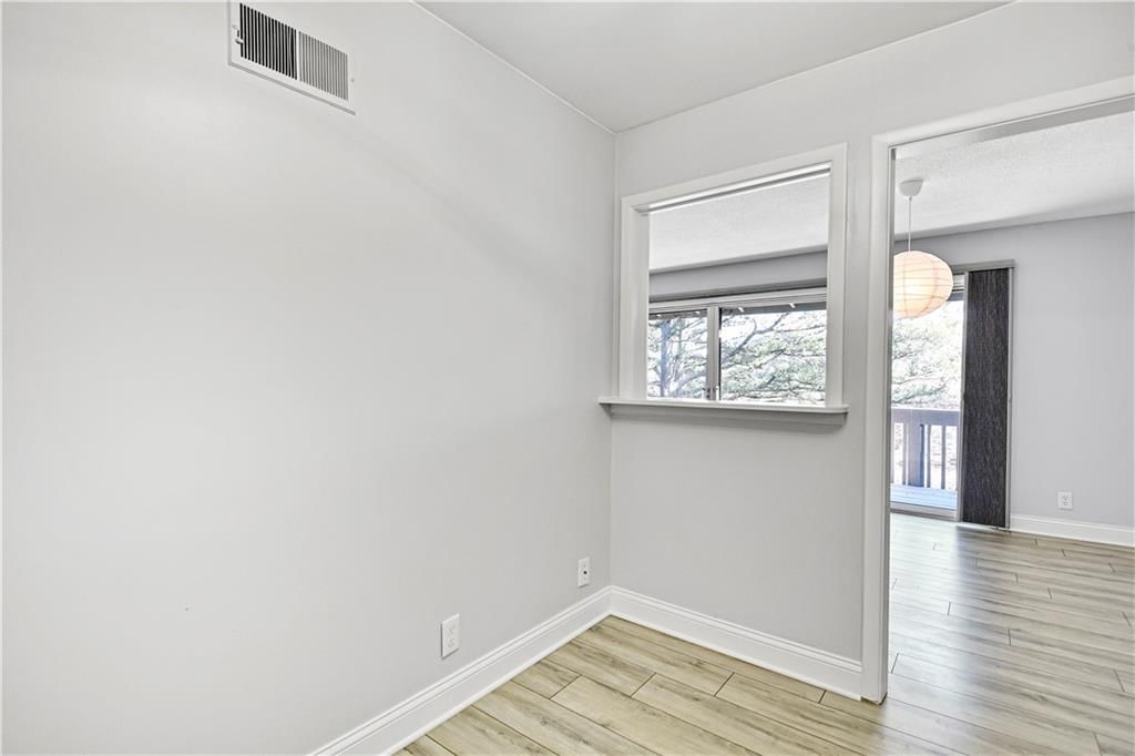 8716 Metcalf Avenue — photo 12