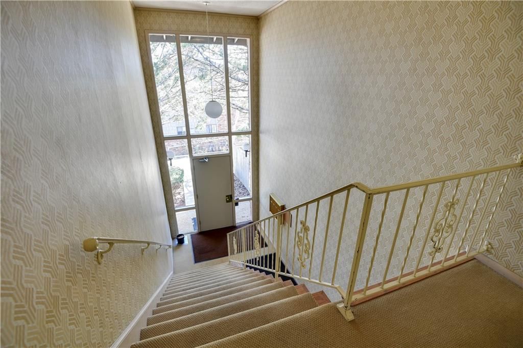 8716 Metcalf Avenue — photo 25