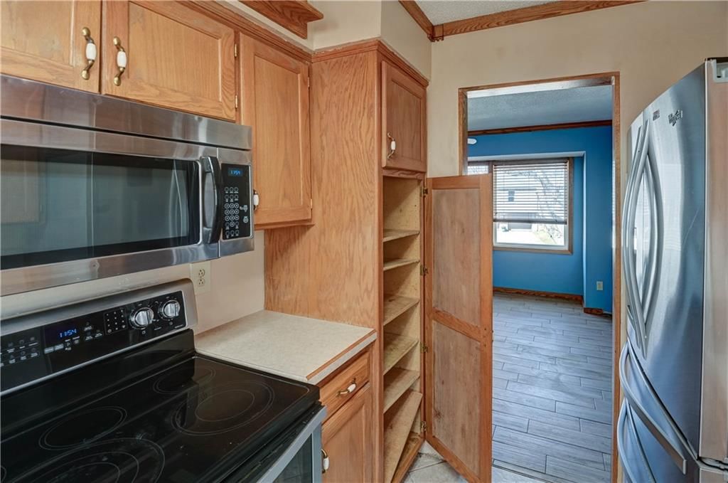 900 NW Oxford Drive — photo 15