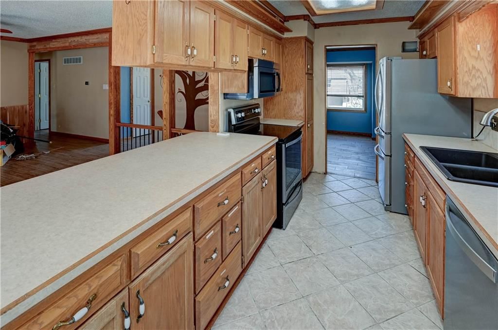 900 NW Oxford Drive — photo 17
