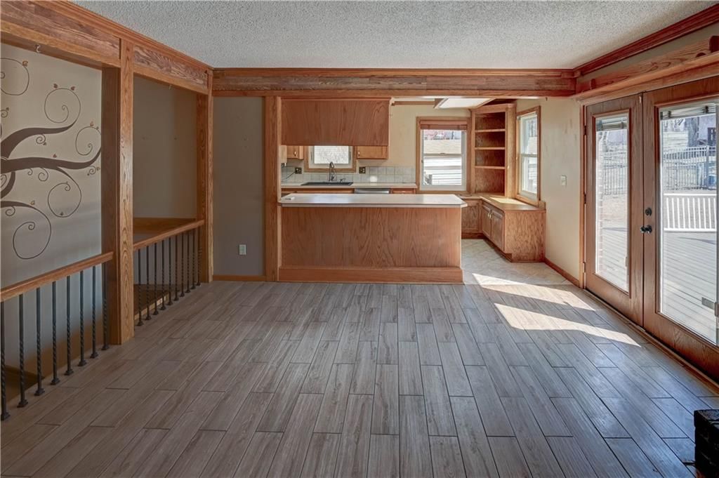 900 NW Oxford Drive — photo 18