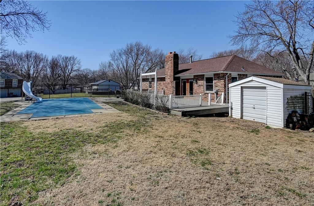 900 NW Oxford Drive — photo 44