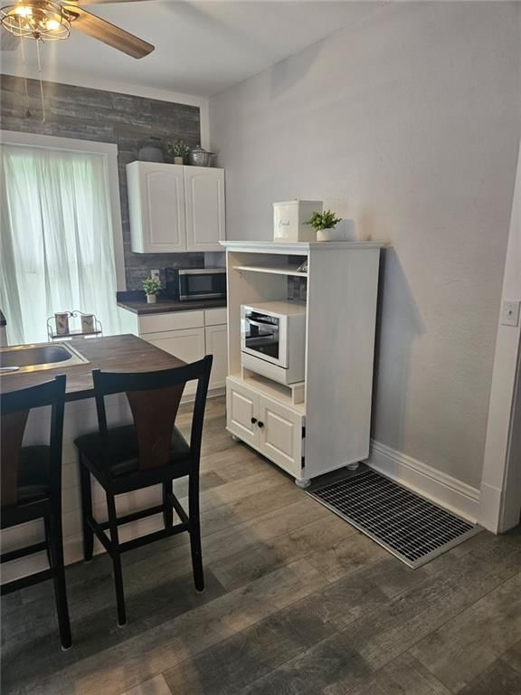 208 Jackson Street — photo 31
