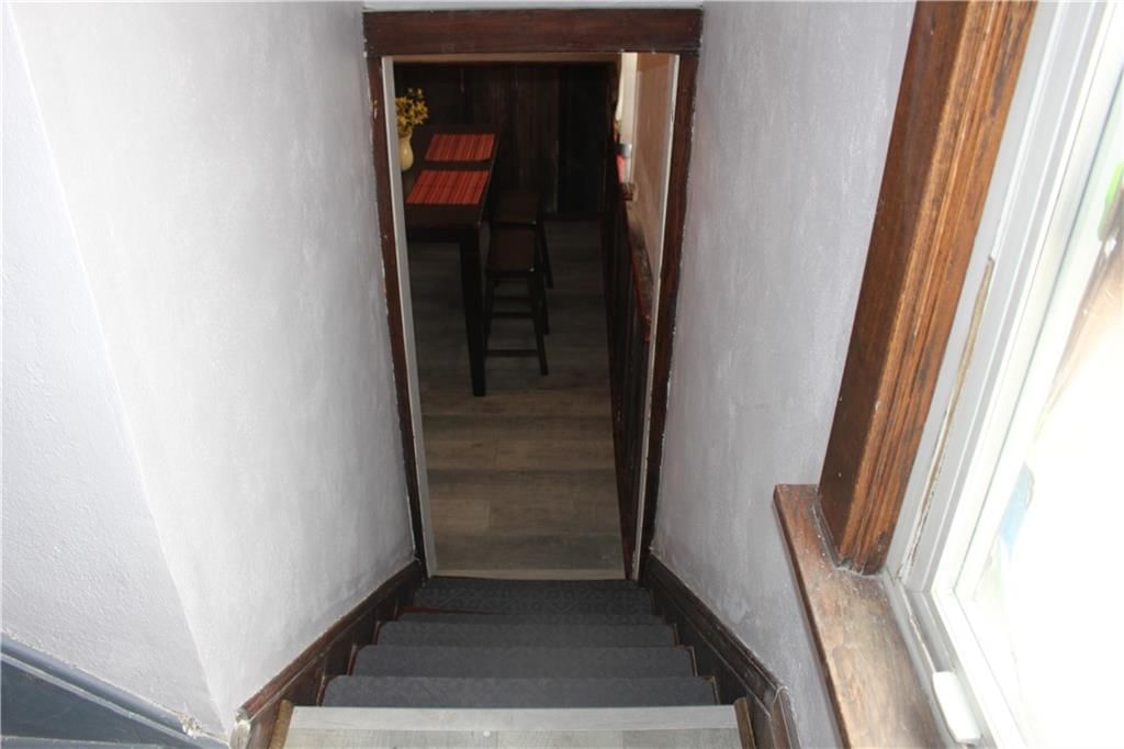 208 Jackson Street — photo 38