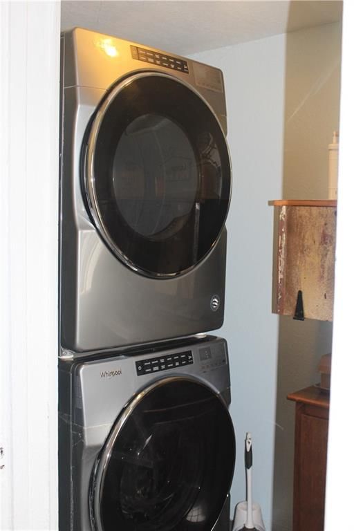 208 Jackson Street — photo 42