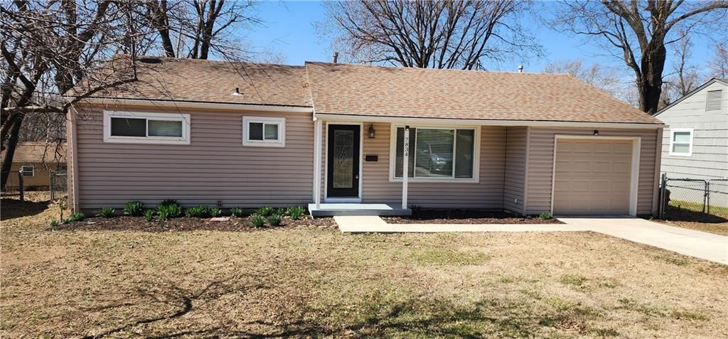 7834 Ash Street, Prairie Village, KS