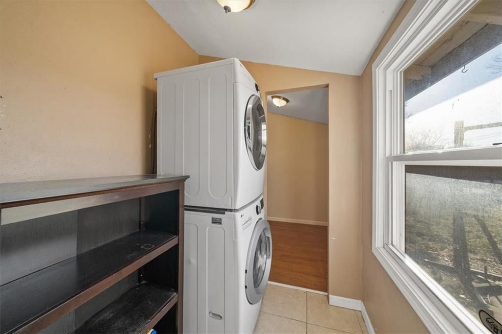 3205 W 42 Avenue — photo 17