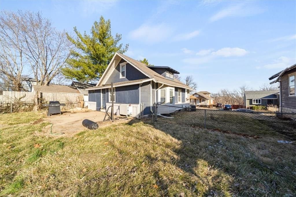 3205 W 42 Avenue — photo 24