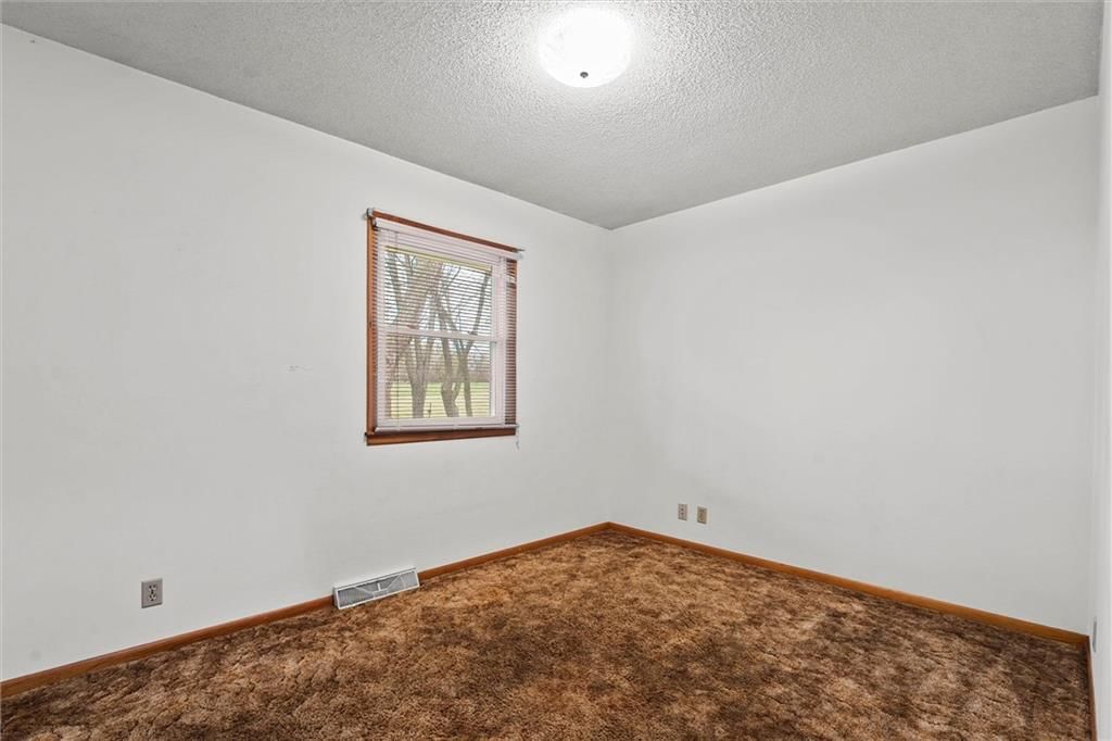 1009 Mount Calvary Road — photo 17