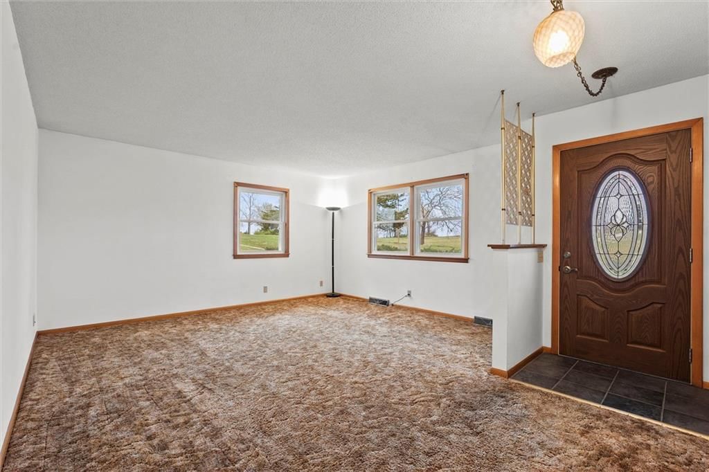 1009 Mount Calvary Road — photo 3