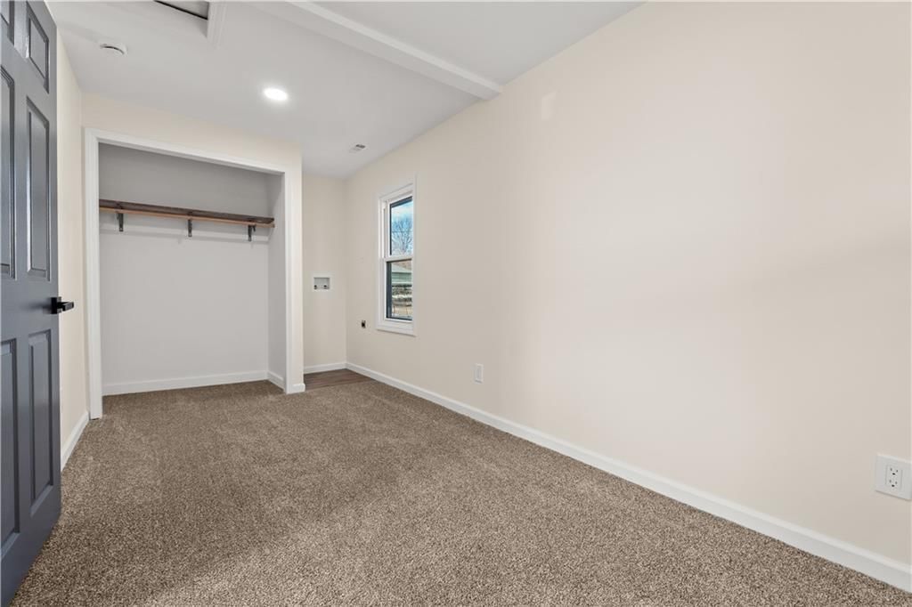216 S Rogers Street — photo 14