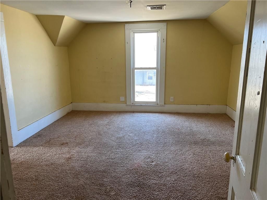2501 Broadway Avenue — photo 19
