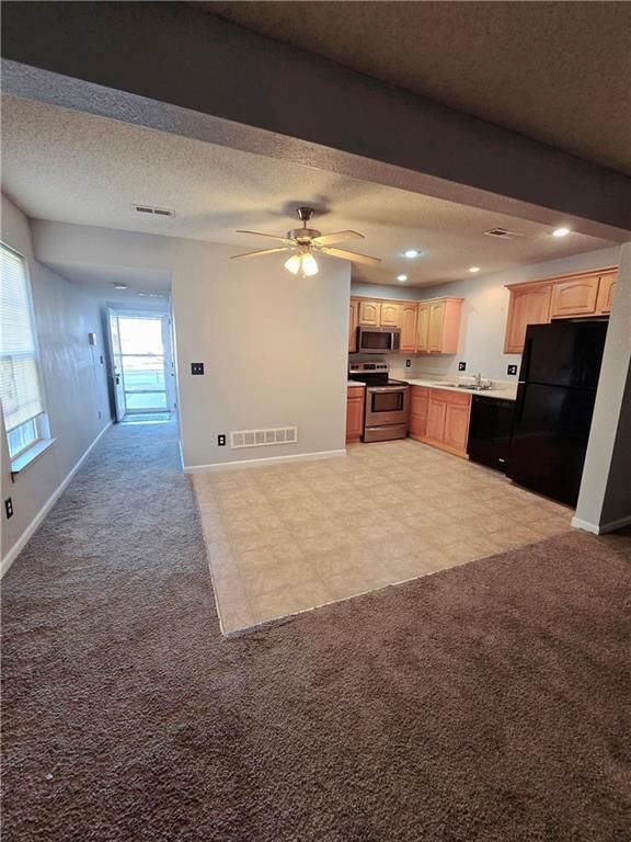 4624 Willow Avenue — photo 6