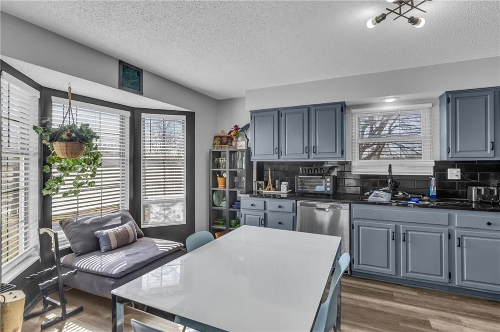 8611 Grant Drive — photo 10