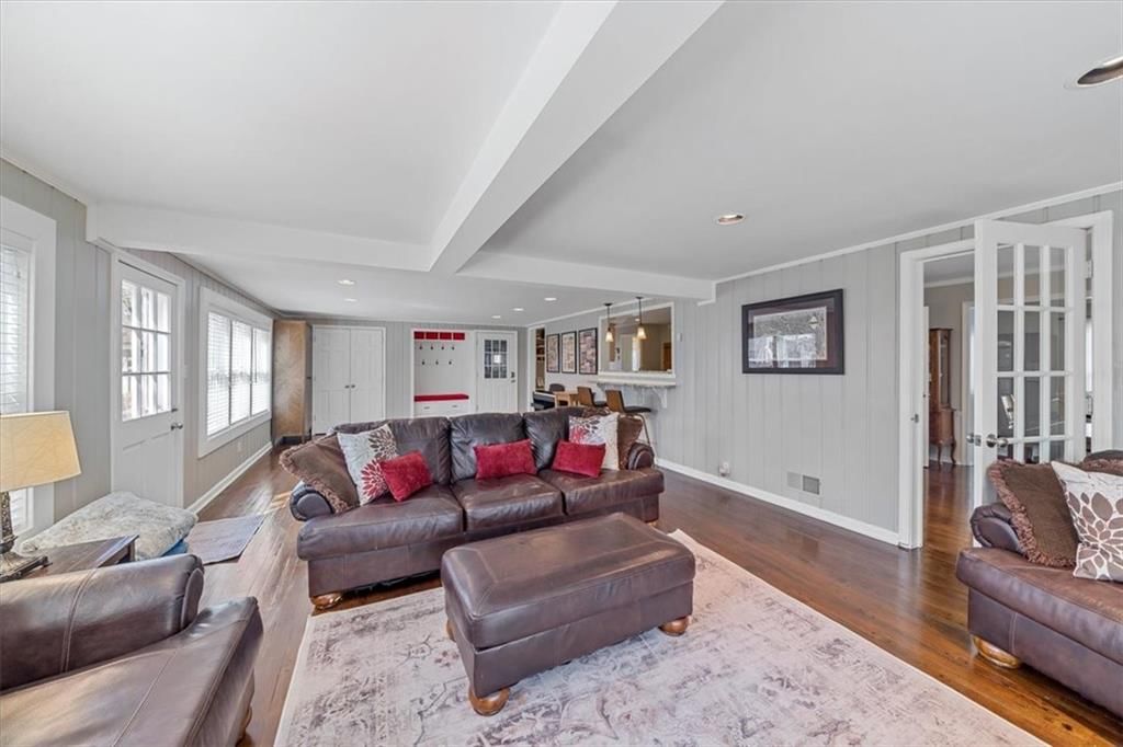 1207 W 70th Terrace — photo 11