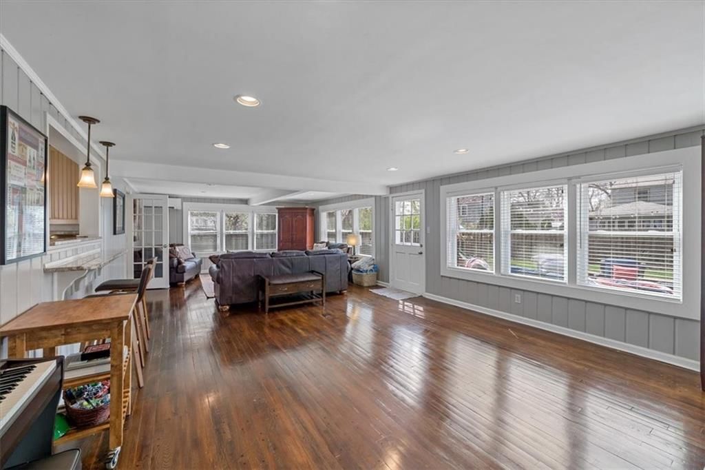 1207 W 70th Terrace — photo 13