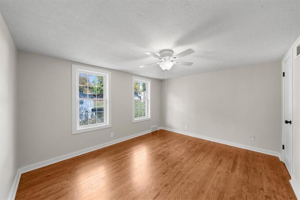 8508 W 88TH Terrace — photo 18