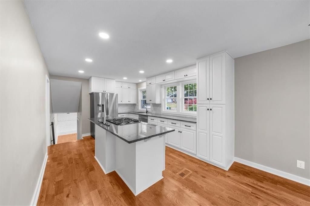 8508 W 88TH Terrace — photo 8