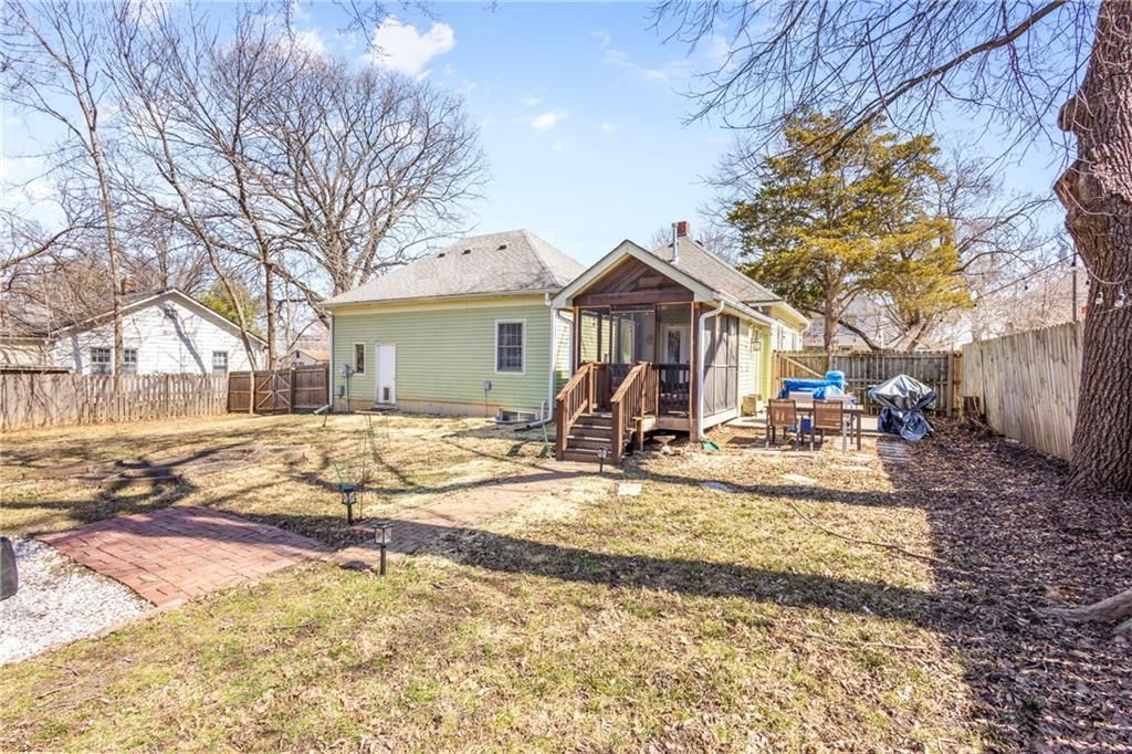 9032 Haskins Street — photo 19