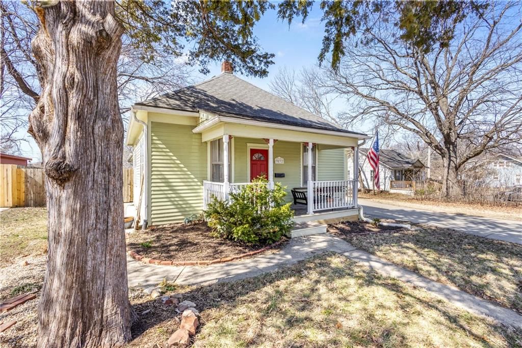 9032 Haskins Street — photo 3