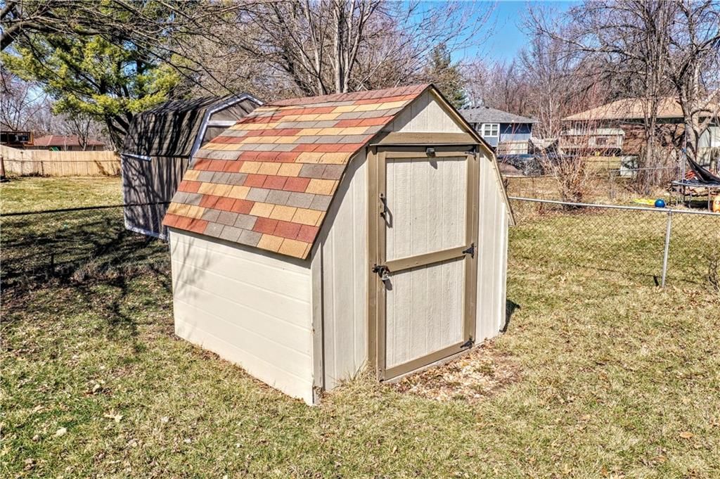 406 SE Jackson Street — photo 32